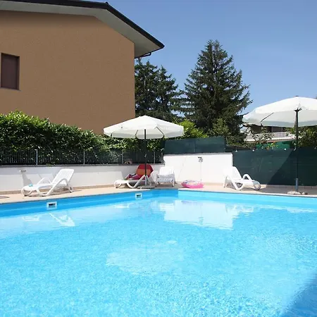 Bruna * لينانو سابيادورو